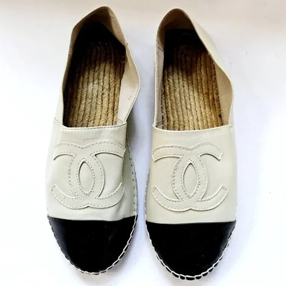 Chanel CC Logo Lambskin Espadrille Flats Cap Toe Black Beige US 8 EU 38.5 NEW