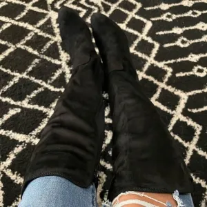 Chinese Laundry Knee High Boots