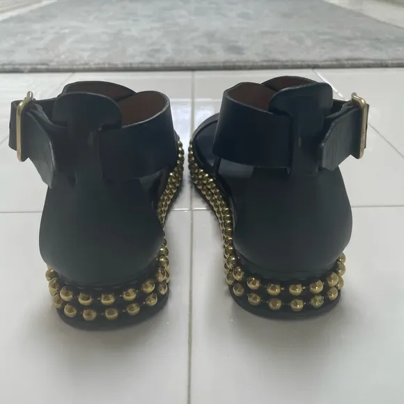 Chloé Sawyer Studded Leather Wrap Gladiator Sandals - Black