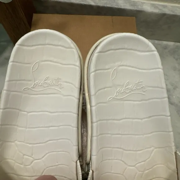 Christian Louboutin pool fun flat 40