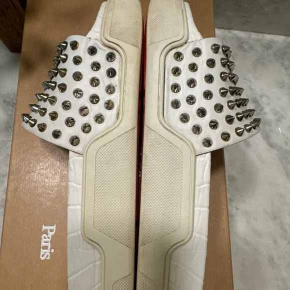 Christian Louboutin pool fun flat 40