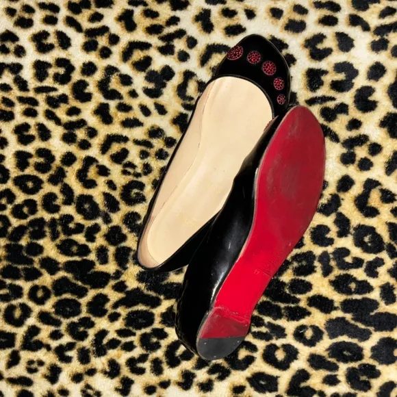 christian louboutin red bottom black ballet flats