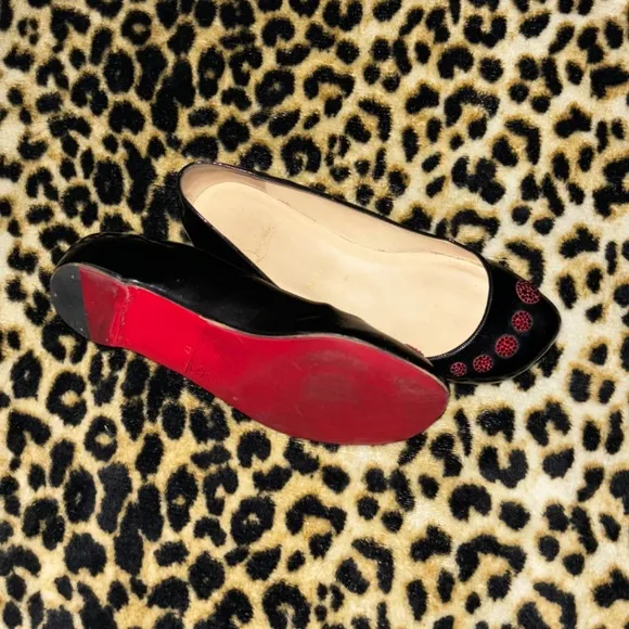 christian louboutin red bottom black ballet flats