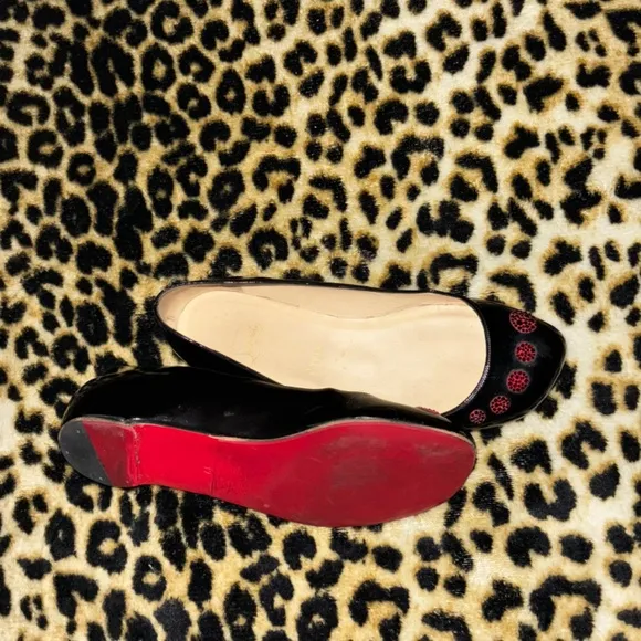 christian louboutin red bottom black ballet flats