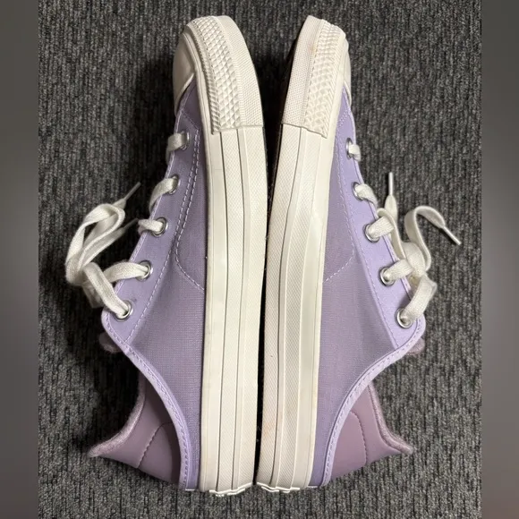 Chuck Taylor All Star Crush Heel Summer Utility Womens Lilac Sneakers Size 8