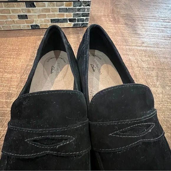 Clarks black suede loafers 11W