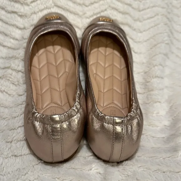 COACH Chelsea Leather Rose Gold Ballet Flats Shoes - never worn, size US 7B