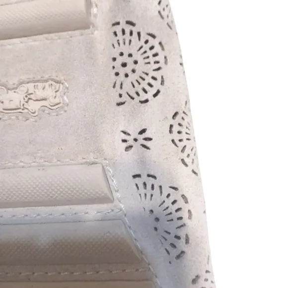 Coach Crosby Cream Tea Rose Cut-out Loafers Womens Driving Moccasin Flats 8.5 B