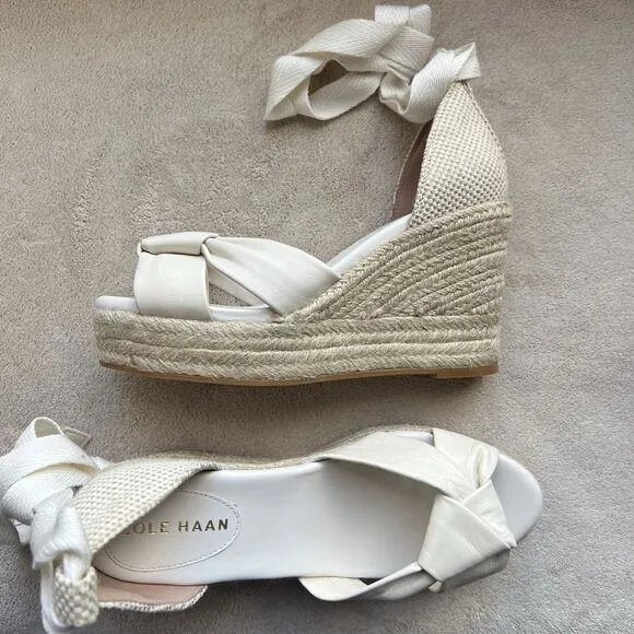 Cole Haan Cloudfeel Hampton Ivory Leather Women 8 B Ankle Tie Strap Wedge Heel