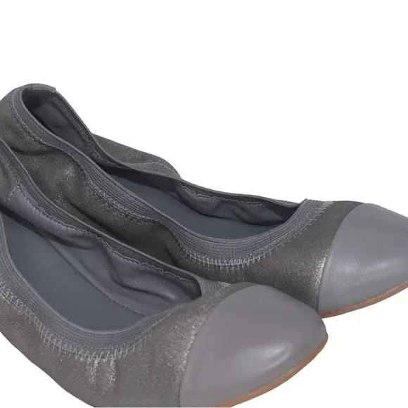 Cole Haan Metallic Gray Cap Toe Ballet Flats, Size 8.5