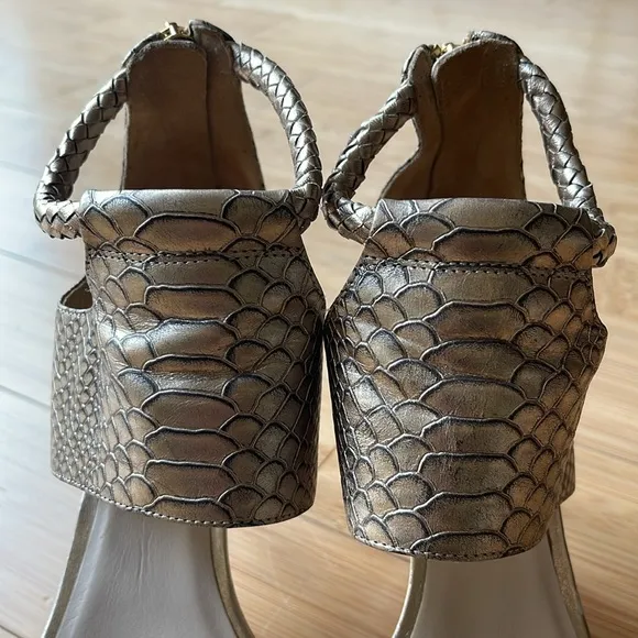 Cole Haan Sandals Heels Gold Python Gladiator Zip Size 81/2B