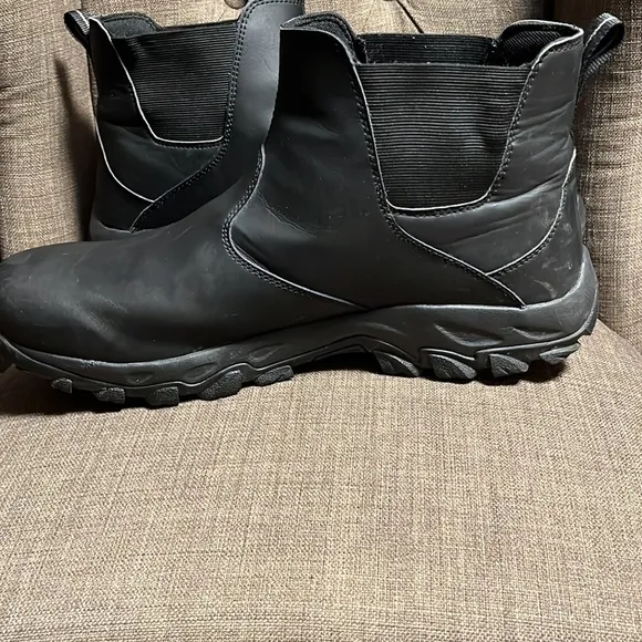 Columbia men's ankle boots size 15