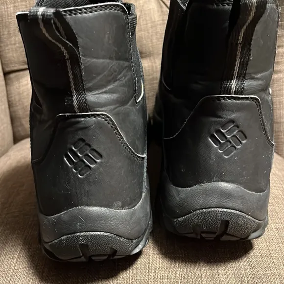Columbia men's ankle boots size 15
