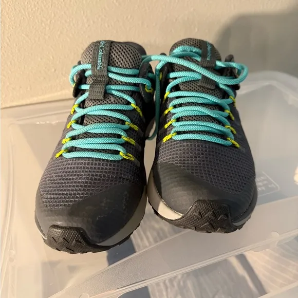 Columbia Trailstorm Waterproof Sneakers - Like New