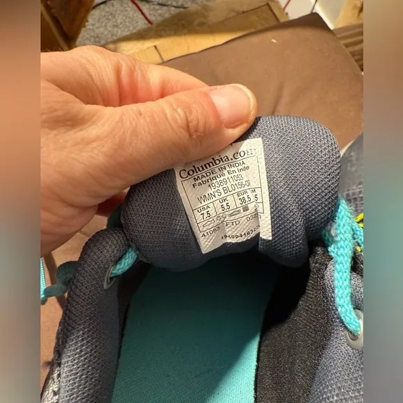 Columbia Trailstorm Waterproof Sneakers - Like New