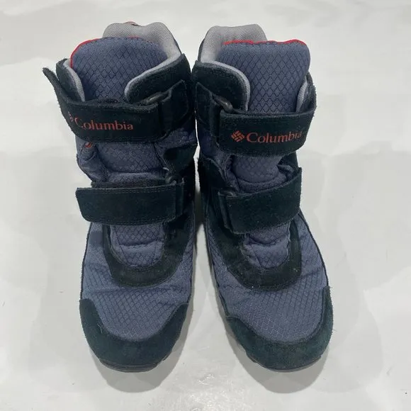 Columbia youth, size 6, Parker's Peak Boots  waterproof in grey and black.