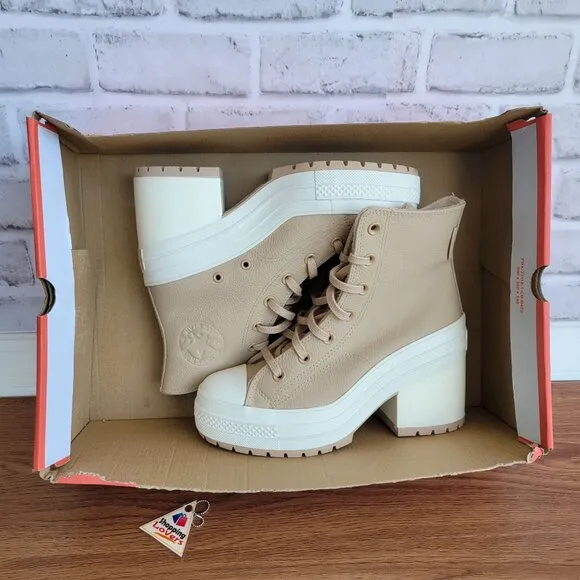 ⭐Converse Chuck 70 De Luxe Platform Weatherized Leather 7.5 Women Shoes A12345C