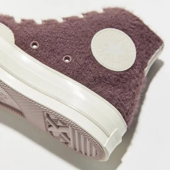 Converse Chuck Taylor 70 Fuzzy Utility Hi Top Sneakers 8 Women 6 Men New in Box