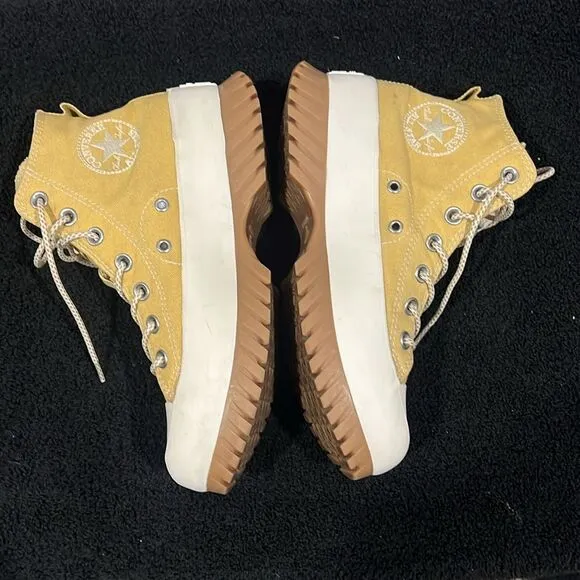 🔥 CONVERSE Chuck Taylor All Star Lugged 2.0 Utility High Sneaker Gold Women Sz