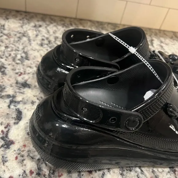 Crocs Classic Mega Crush High Shine Clogs Black High Heel Sandals M8/W10
