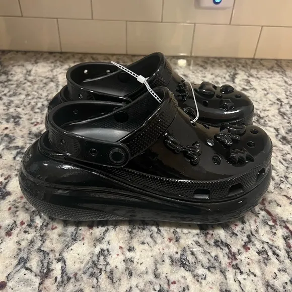 Crocs Classic Mega Crush High Shine Clogs Black High Heel Sandals M8/W10