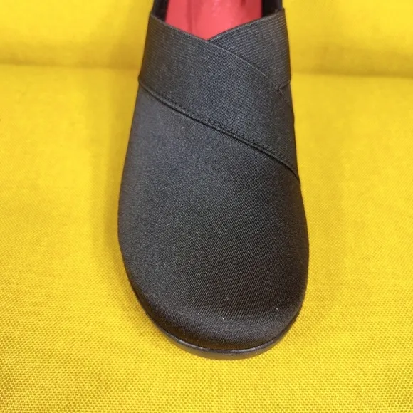 Crocs Dual Comfort Busy Day Loafers Stretch Wedge Shoes Black Women's 8