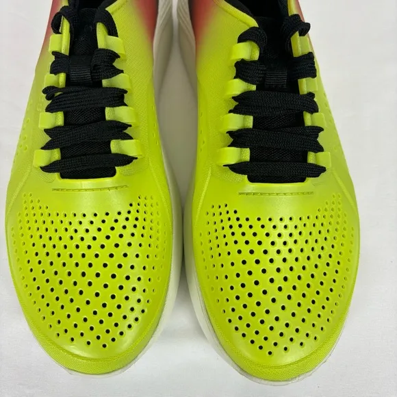 Crocs LiteRide Sneakers Lace Up Lightweight Flexible Shoes Yellow Black Size 10
