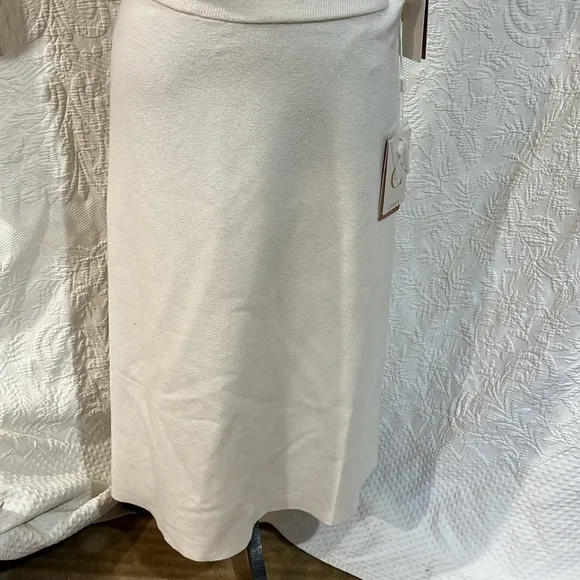 Cyrus sweater and skirt set, size small, NWT