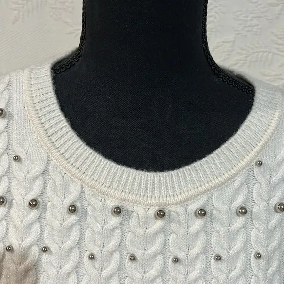 Cyrus sweater and skirt set, size small, NWT