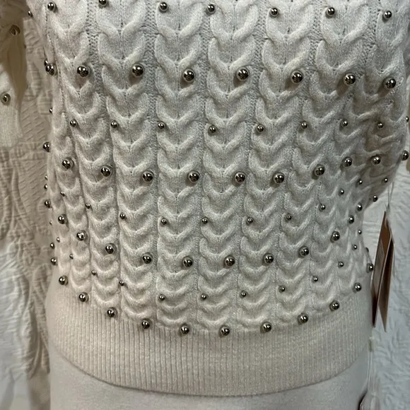 Cyrus sweater and skirt set, size small, NWT