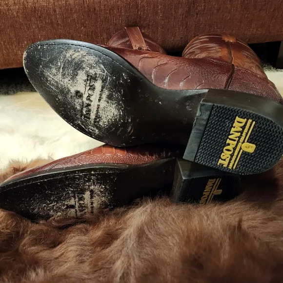 Dan Post Men’s Exotic Ostrich Leg Western Boots – Size 9D