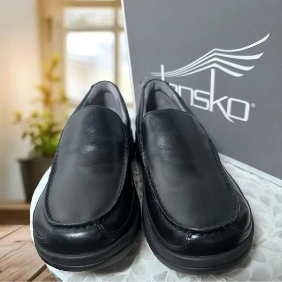 DANSKO Mens Wayne Full Grain Leather Black Slip Resistant Loafers Shoes NWT