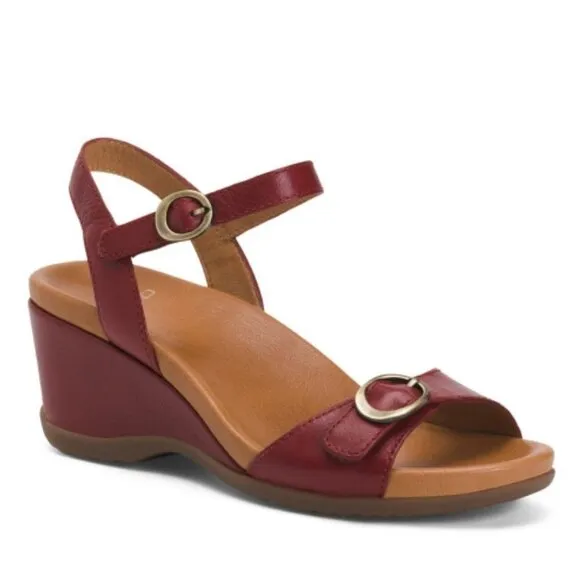 DANSKO NWB Sz 37 Red  Leather Arielle Glazed Kid Comfort Sandals