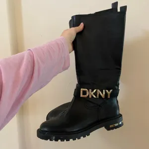 DKNY DELANIE BLACK KNEE HIGH BLACK BOOTS SIZE 10