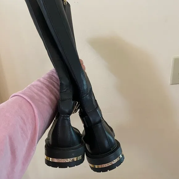 DKNY DELANIE BLACK KNEE HIGH BLACK BOOTS SIZE 10