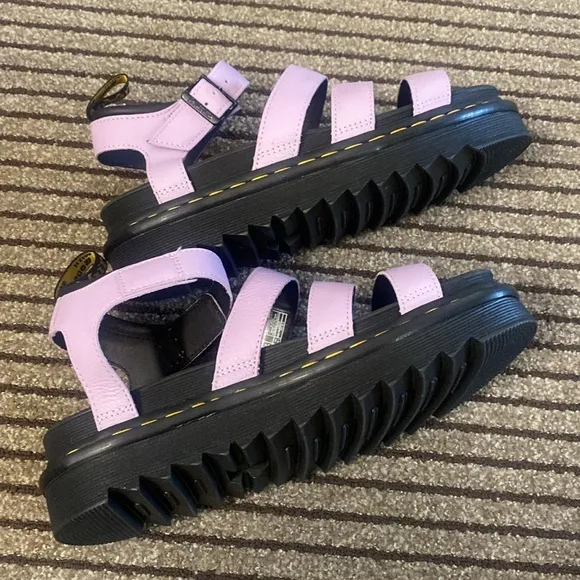 Doc Martens Blaire Flatform Sandals in Lilac Womens Size 10 42 New no Box