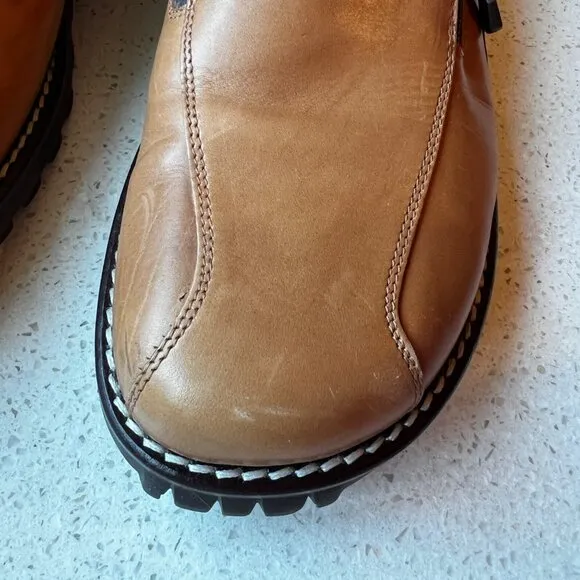 Donald Pliner Size 8.5 Loafers UZIP Tan Shoes Leather