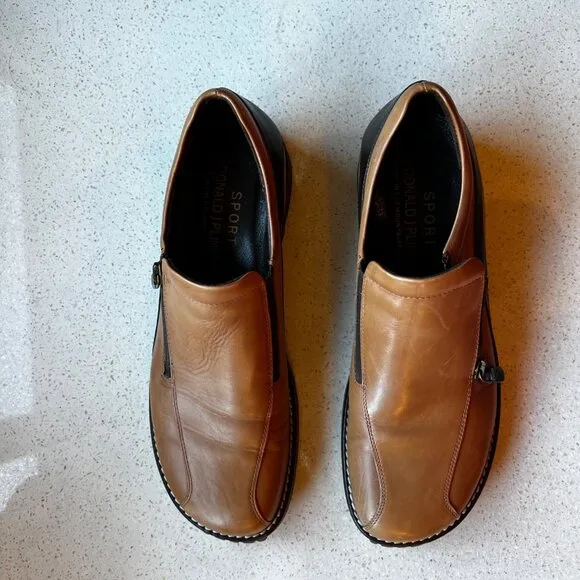 Donald Pliner Size 8.5 Loafers UZIP Tan Shoes Leather