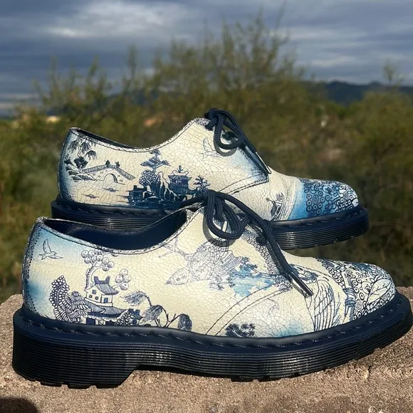Dr. Martens Blue “Willow” Cristal Suede Crackle 1461 Two Tone Floral Oxfords