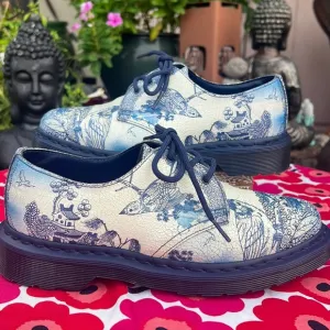 Dr. Martens Blue “Willow” Cristal Suede Crackle 1461 Two Tone Floral Oxfords