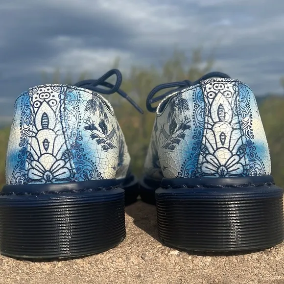 Dr. Martens Blue “Willow” Cristal Suede Crackle 1461 Two Tone Floral Oxfords