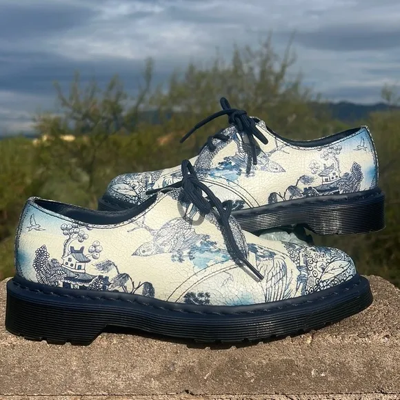 Dr. Martens Blue “Willow” Cristal Suede Crackle 1461 Two Tone Floral Oxfords
