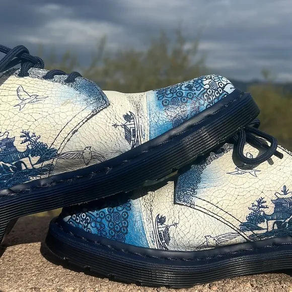 Dr. Martens Blue “Willow” Cristal Suede Crackle 1461 Two Tone Floral Oxfords