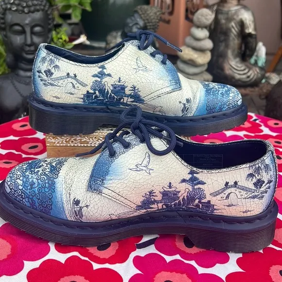 Dr. Martens Blue “Willow” Cristal Suede Crackle 1461 Two Tone Floral Oxfords