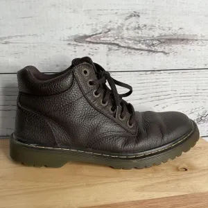 Dr Martens HARRISFIELD Men’s 11  Brown Chukka Pebbled Leather LaceUp Ankle Boots