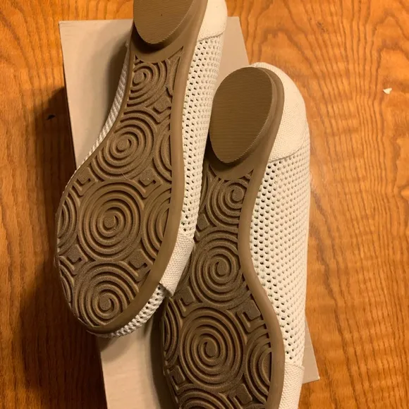 Dr. School’s Women’s Ballet Flats Memory Foam Fit