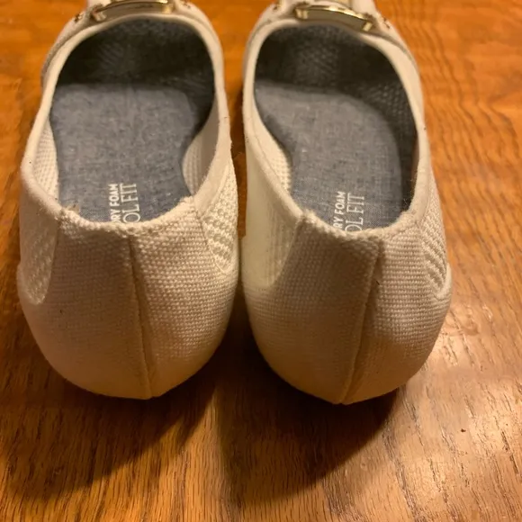 Dr. School’s Women’s Ballet Flats Memory Foam Fit