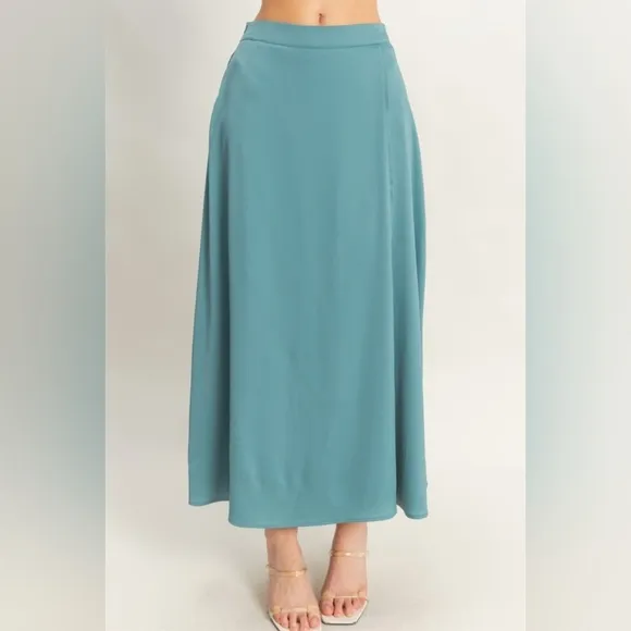 Dream In Slate Maxi Set