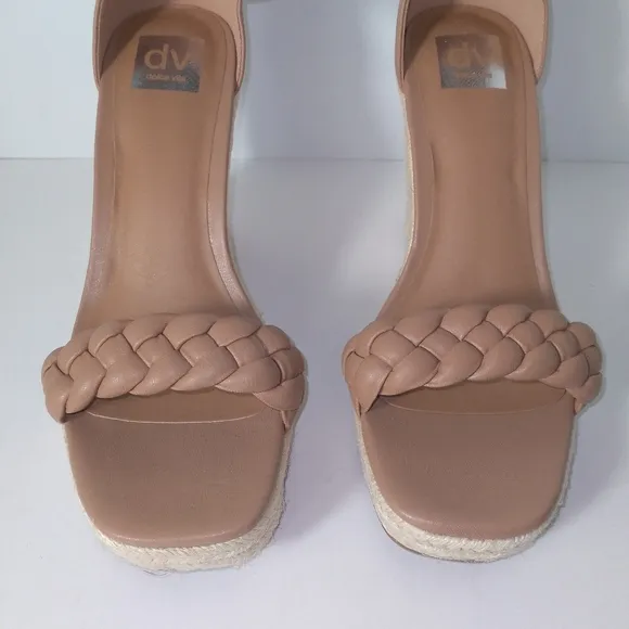 DV By Dolce Vita  Harriat Women's Tan Wedge Sandals Size- 10
