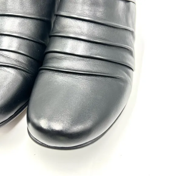 Earth Womens Sage Pleated Ruched Black Leather Comfort Loafers Clogs Shoes 9